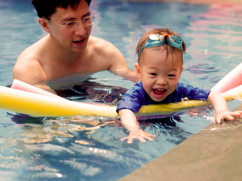 Infant swimming lessons Warragul Leisure Centre